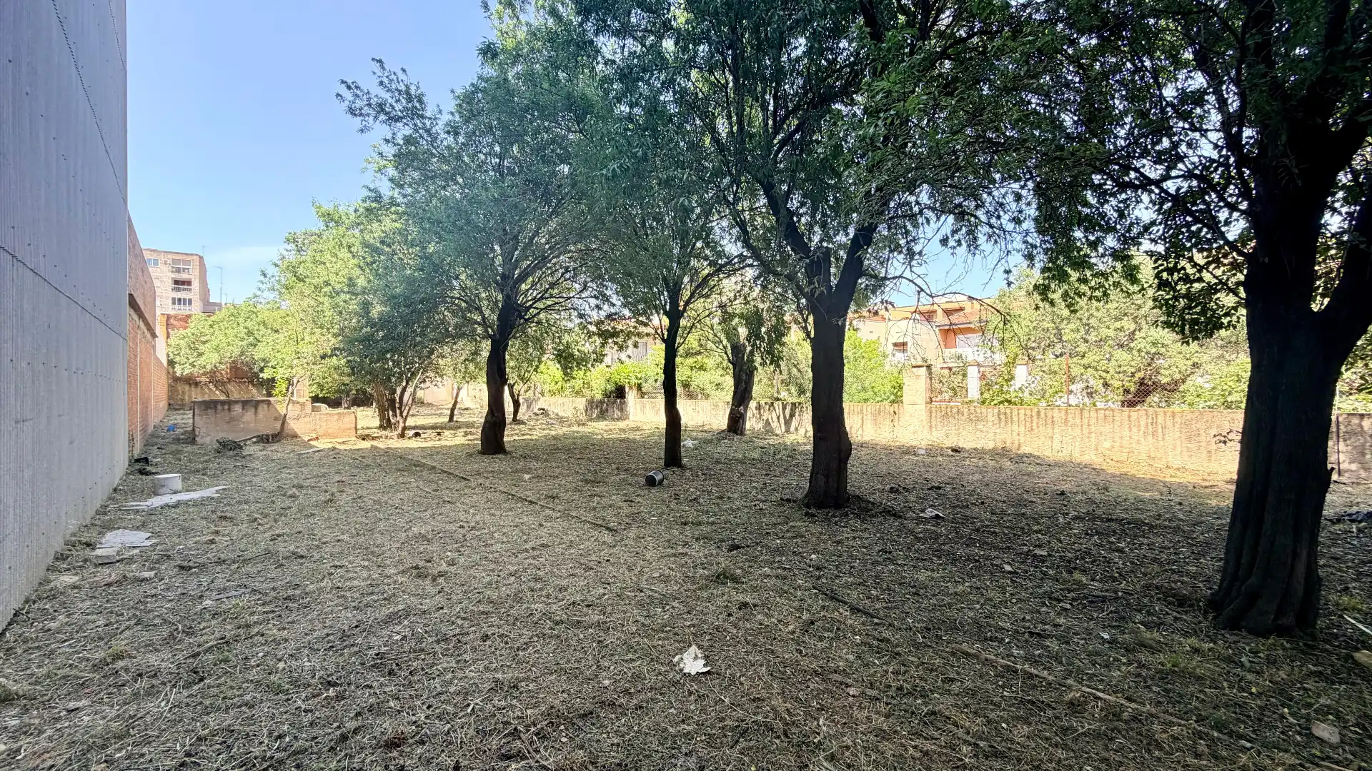 Terreno residencial en venta en Carrer Torras i Bages