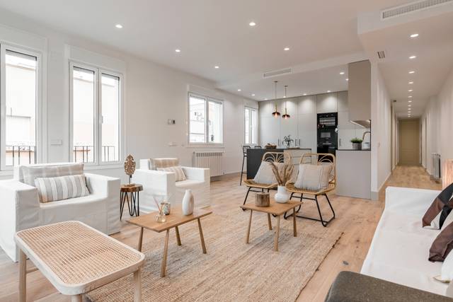 Piso en Venta en Calle de Andrés Mellado en Gaztambide