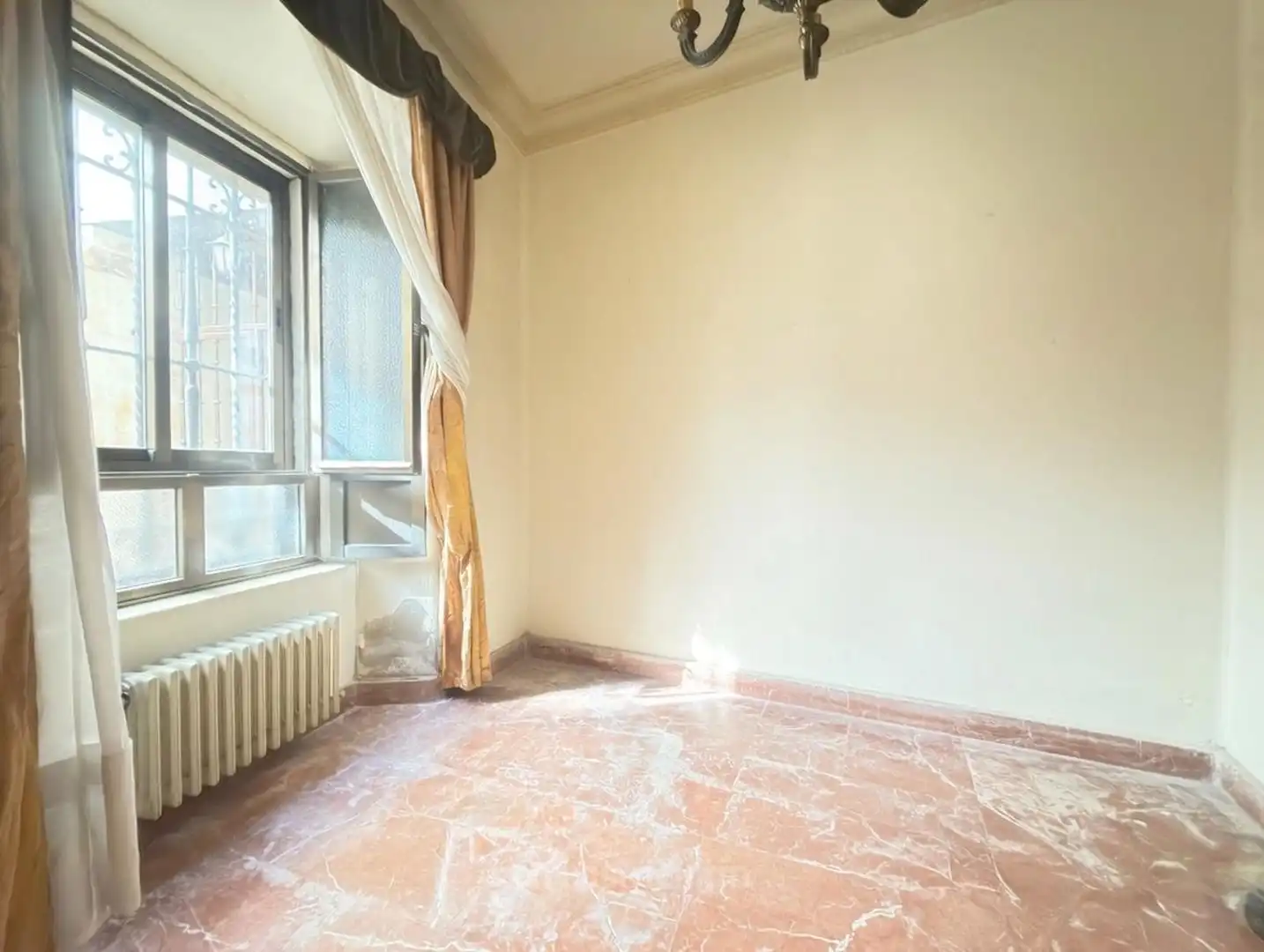 Habitación de Casa o chalet en venta en Salamanca con Calefacción, Jardín privado y Terraza