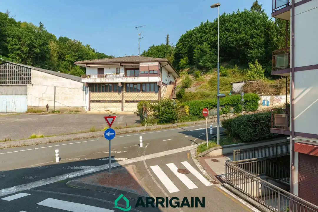 Außenansicht von Wohnung zum Verkauf in Hernani mit Heizung, Terrasse und Alarm