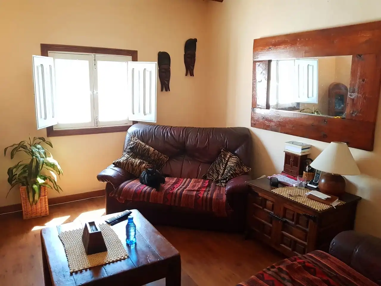 Sala d'estar de Finca rústica en venda en Sierro amb Terrassa
