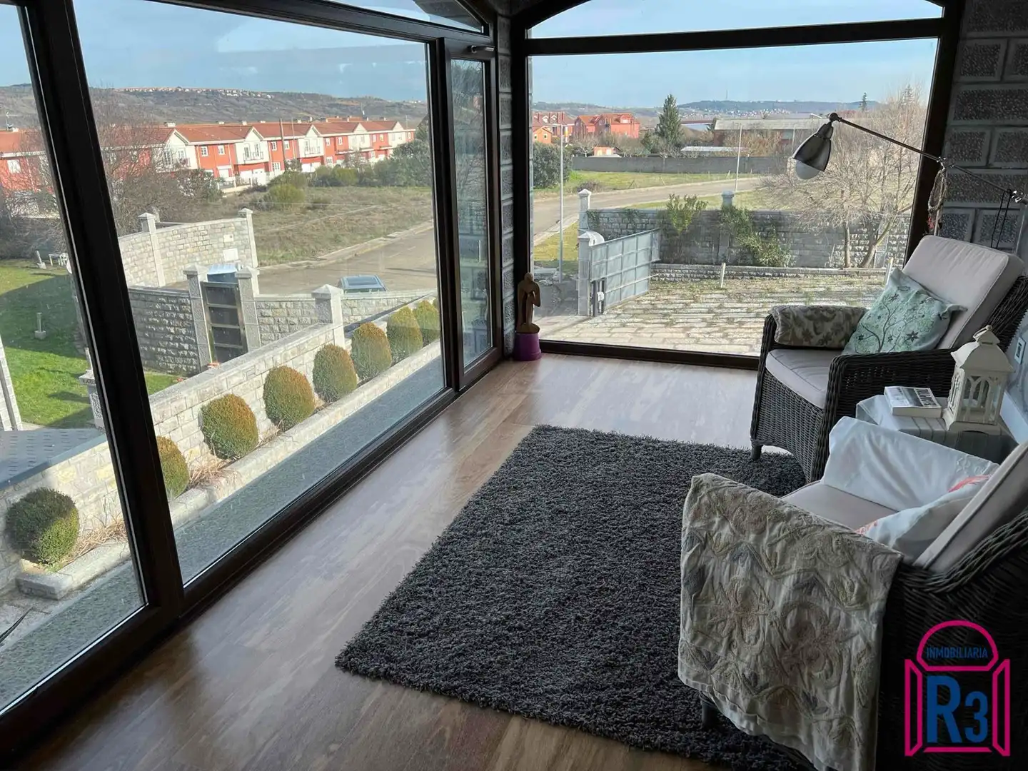 Sala de estar de Casa o chalet en venta en Cuadros con Calefacción, Terraza y Piscina