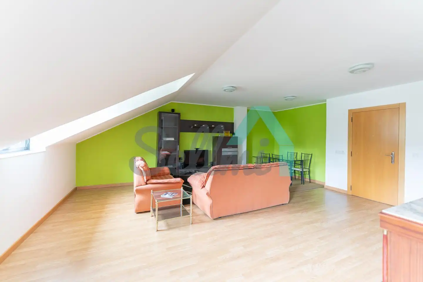 Wohnzimmer von Wohnung zur Miete in Aller mit Heizung und Möbliert