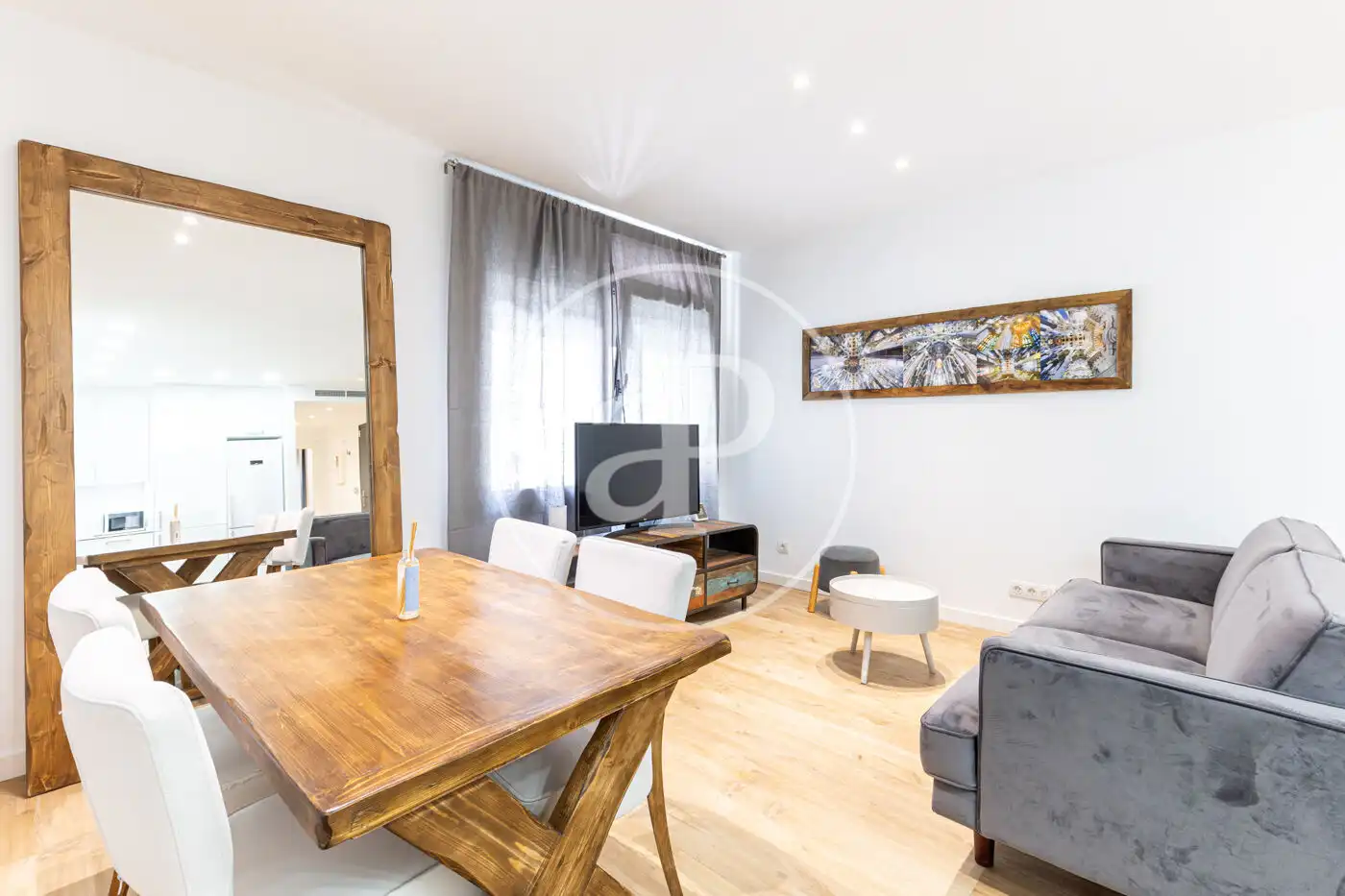 Außenansicht von Wohnung zur Miete in Rubí mit Klimaanlage, Heizung und Möbliert
