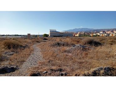 Terrenos y solares en venta en Los Parrales 5