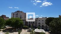 Vista exterior de Pis en venda en Terrassa amb Balcó