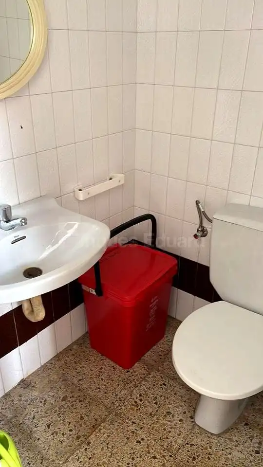 Bathroom of Commercial properties for rent in Dosrius  with Air Conditioner