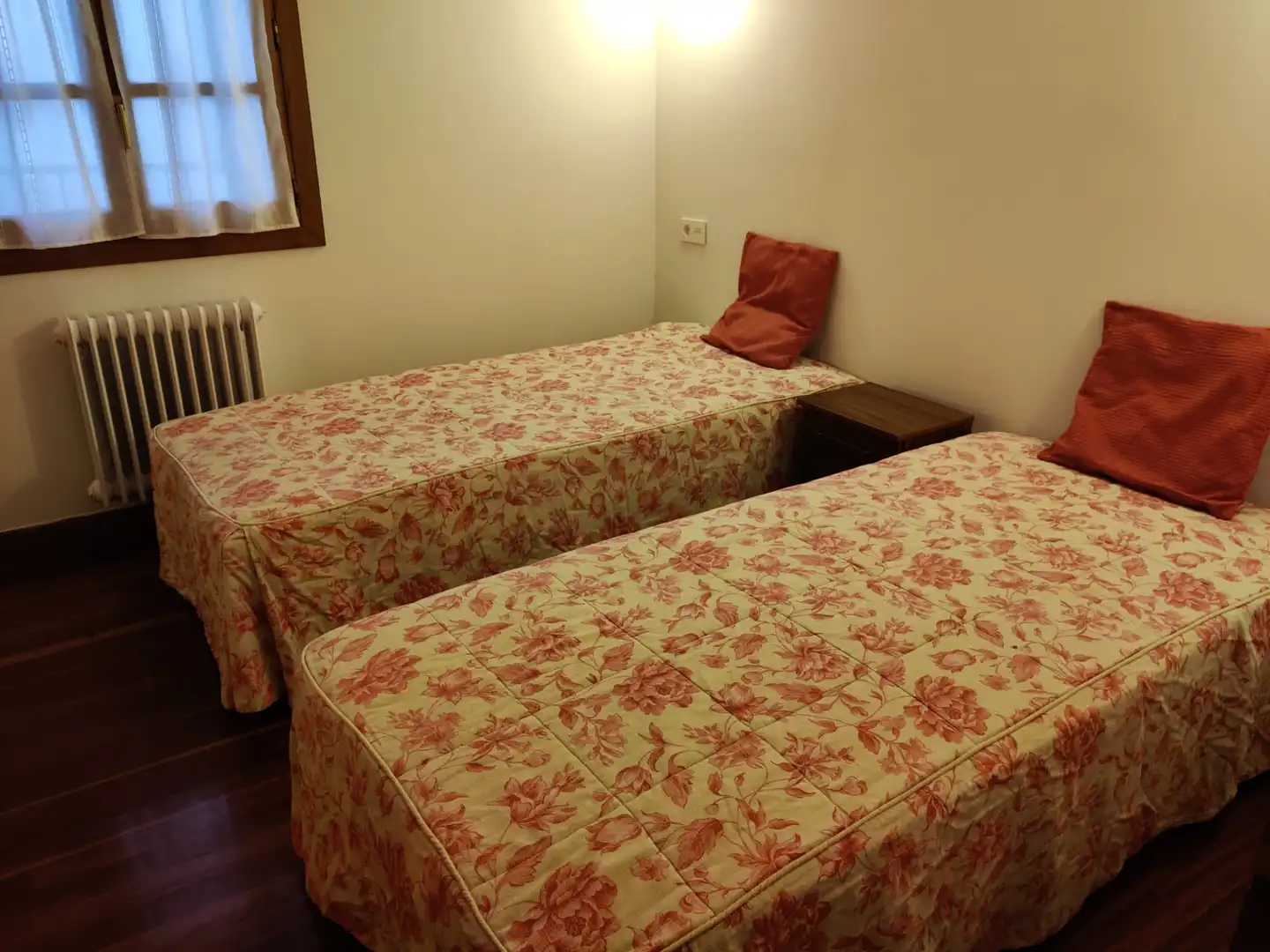 Habitación de Piso de alquiler en Lekunberri con Amueblado y Balcón