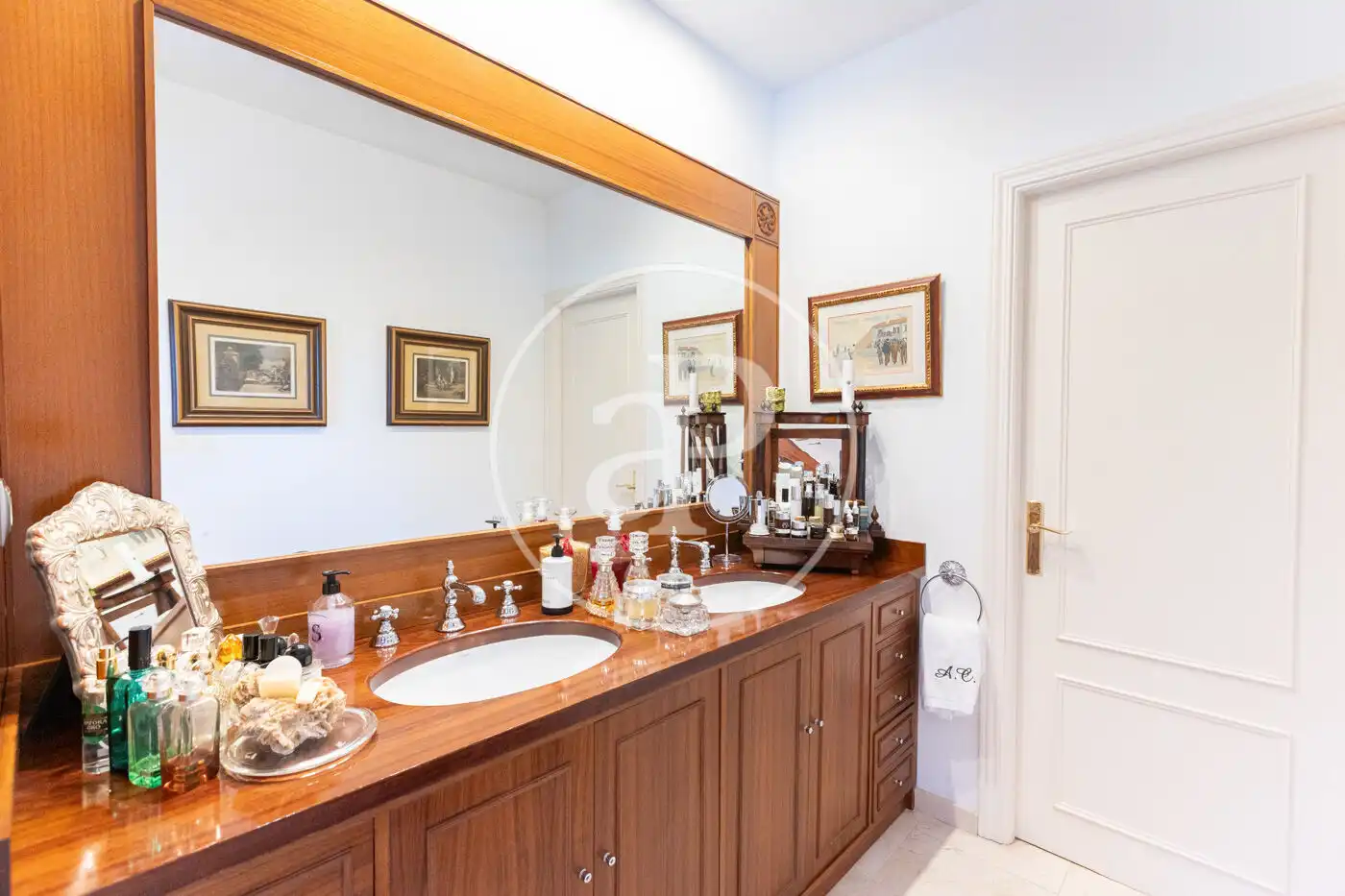 Baño de Casa o chalet en venta en Torrelodones con Aire acondicionado, Calefacción y Jardín privado