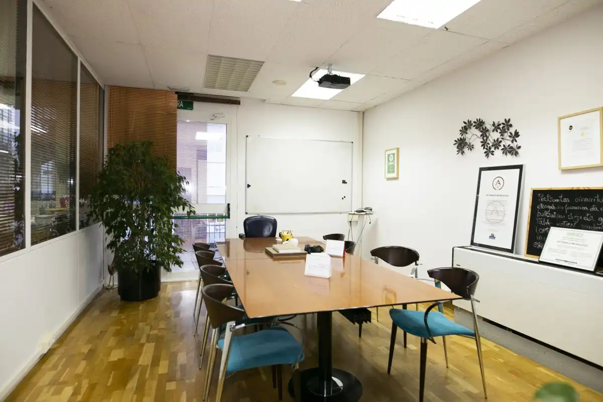 Oficina en venta en Aretxabaleta con Calefacción