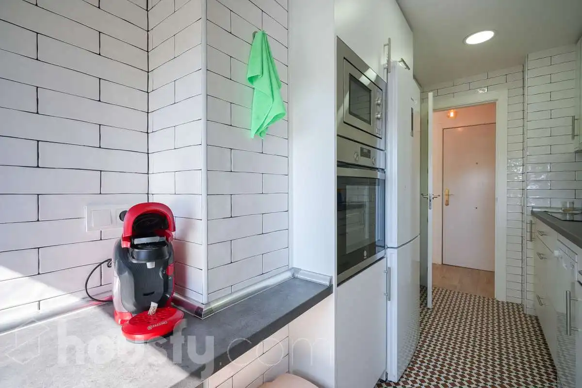 Cocina de Piso en venta en Madrid con Calefacción, Terraza y Trastero