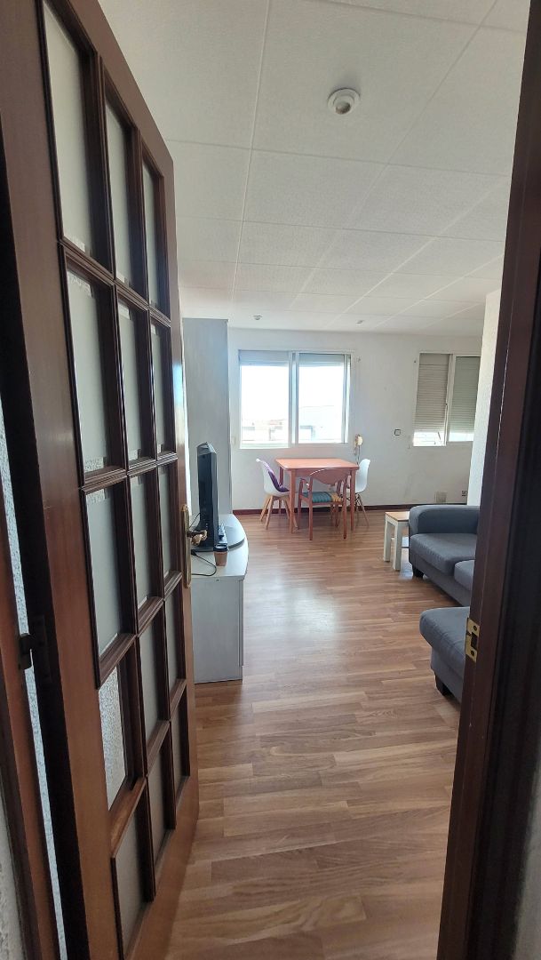 Sala d'estar de Pis en venda en  Barcelona Capital amb Parquet, Forn i Rentadora