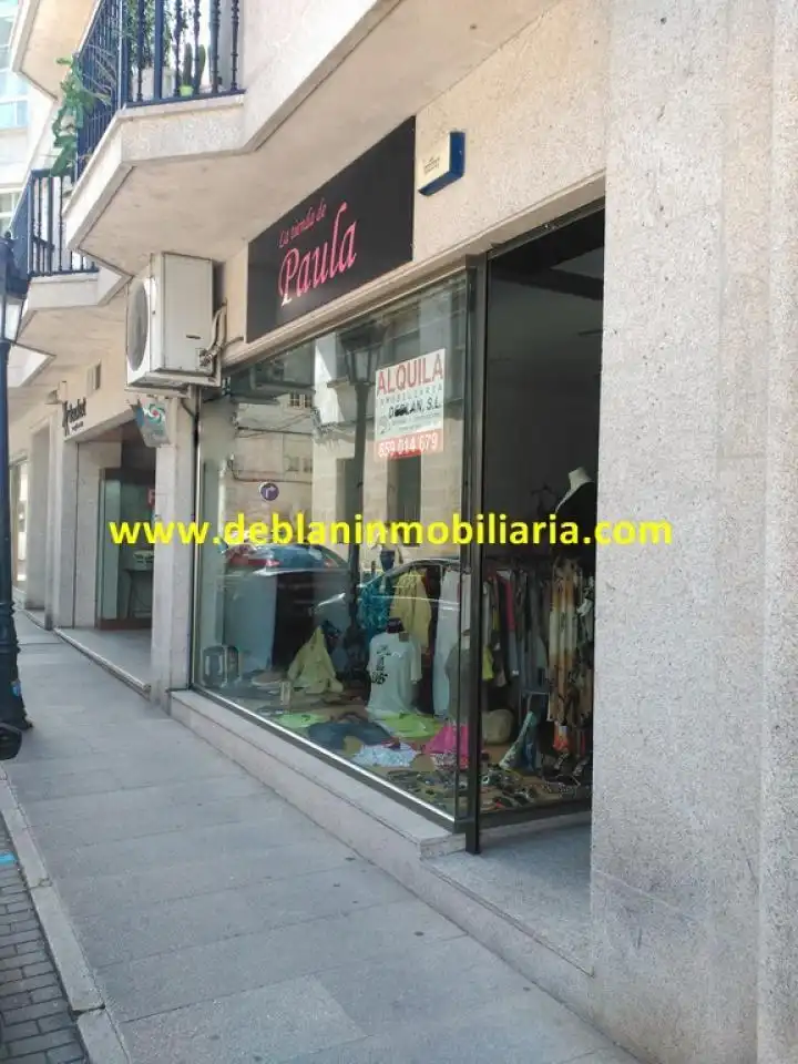 Local commercial à louer à Calle Rosa Bahamonde, imagen 4