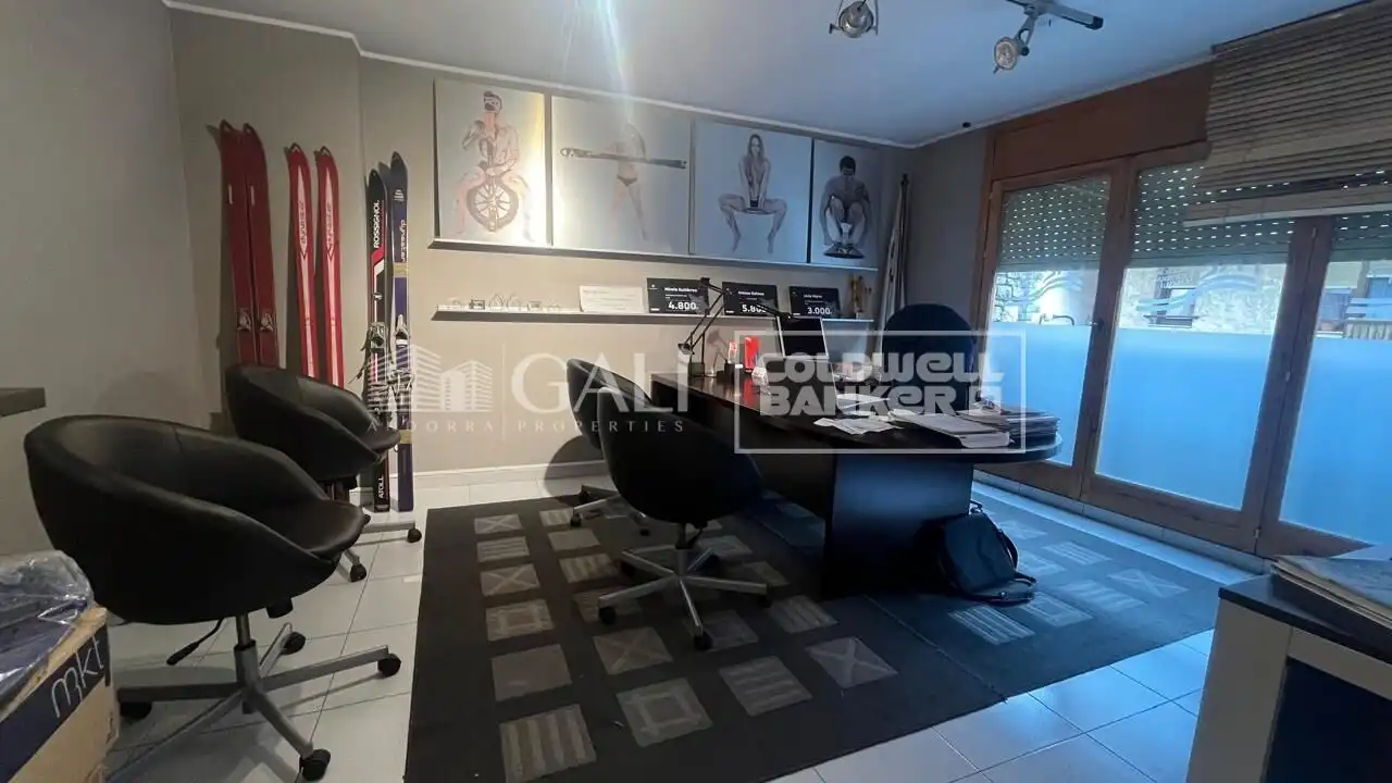 Büro zur Miete in Avenida Doctor Mitjavila, imagen 2