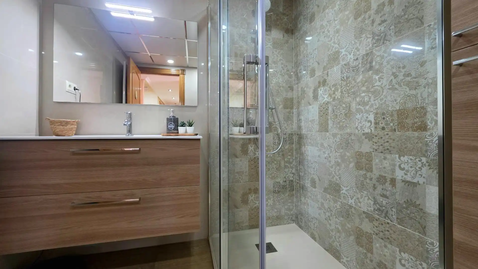 Bany de Casa o xalet en venda en La Unión amb Aire condicionat, Jardí privat i Terrassa