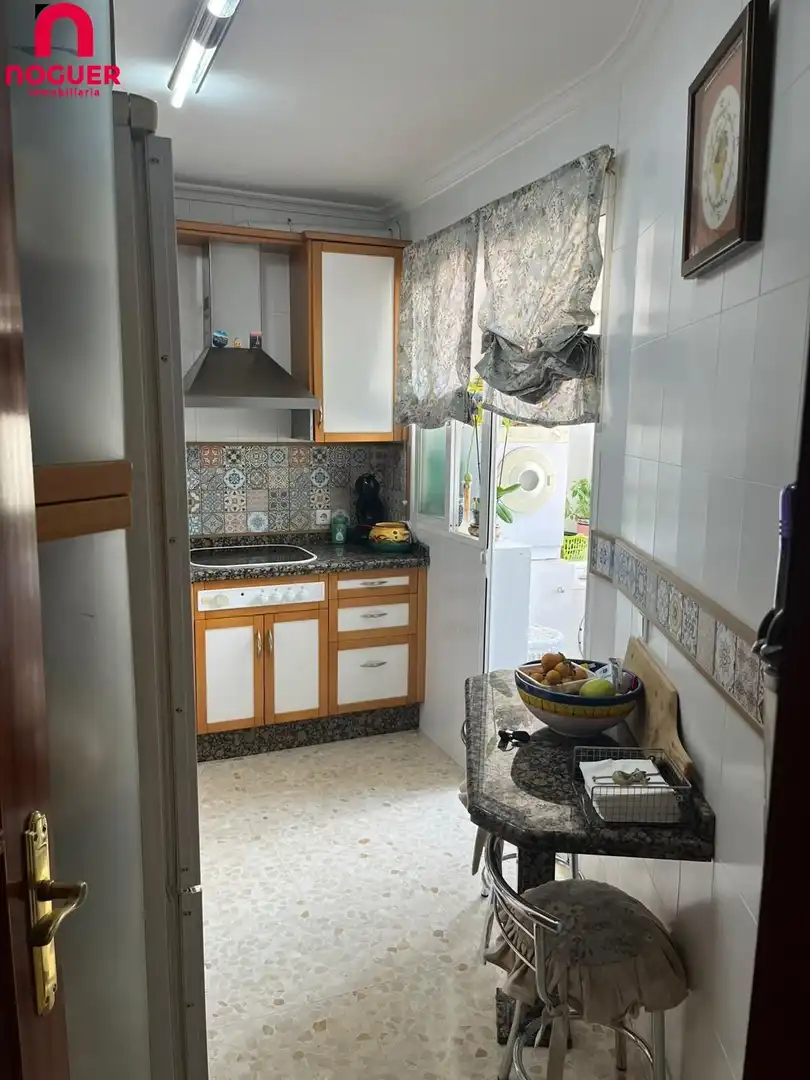 Küche von Wohnung zum Verkauf in Córdoba mit Klimaanlage, Heizung und Terrasse