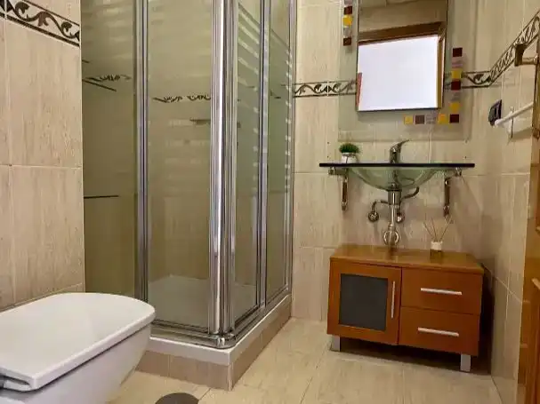 Bany de Pis en venda en Badajoz Capital amb Aire condicionat