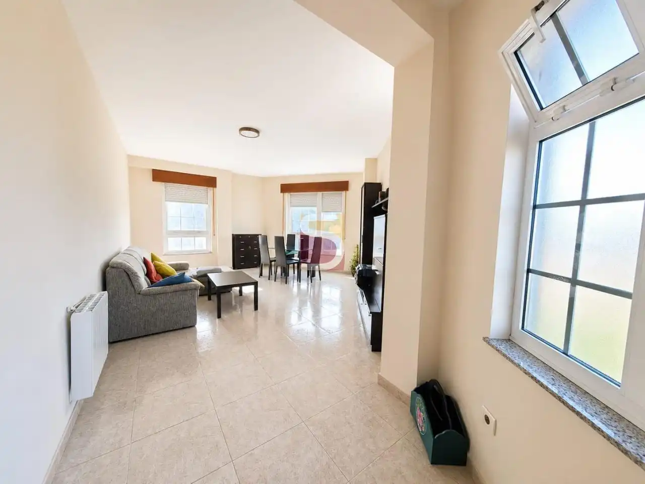 Sala de estar de Piso en venta en O Rosal   con Calefacción, Trastero y Amueblado