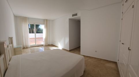 Foto 5 von Erdgeschoss zum Verkauf in Calle Camelia, Cortijo Torrequebrada, Benalmádena