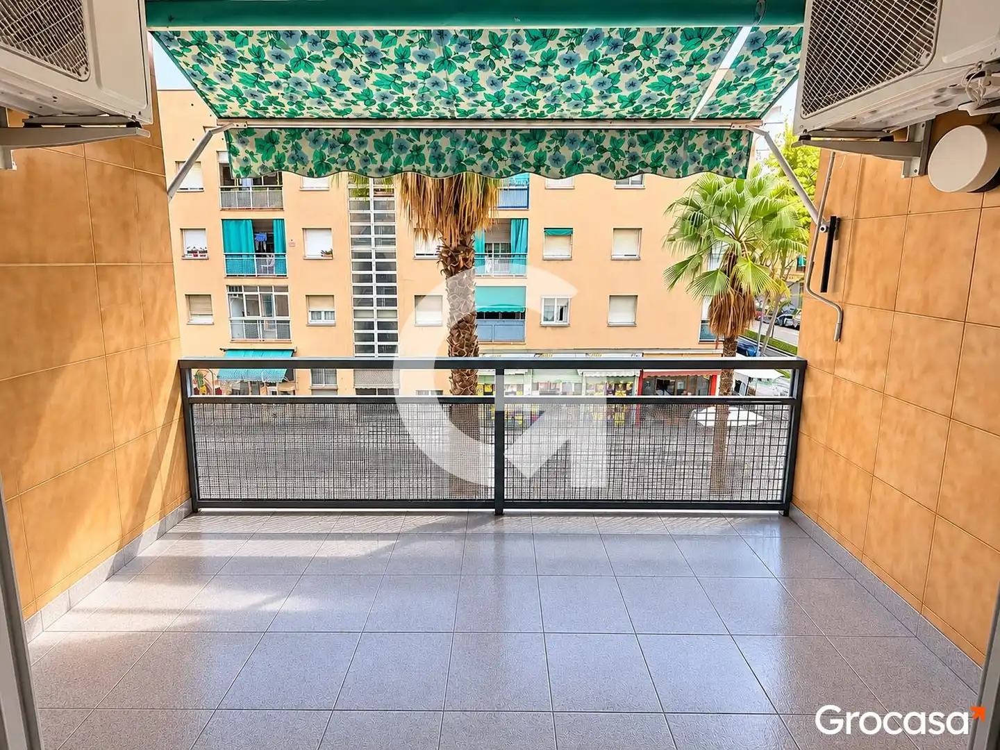 Appartamento con terrazza in vendita a Sant Cosme - La Granja, imagen 3