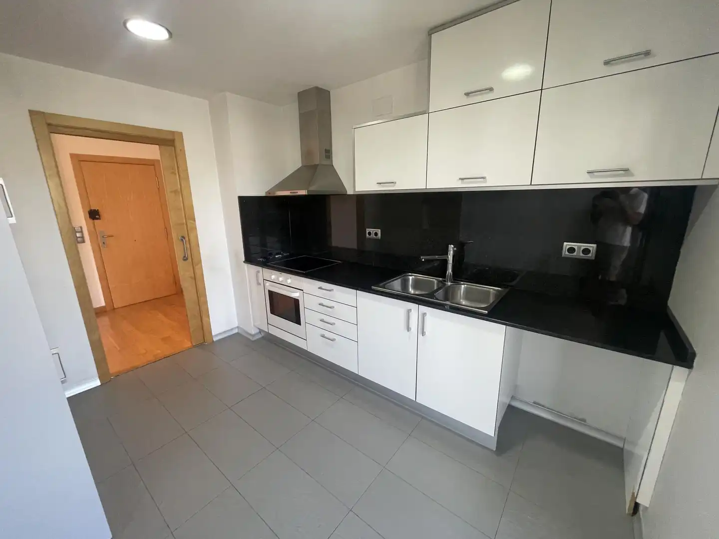 Cocina de Piso en venta en Igualada con Calefacción y Jardín privado
