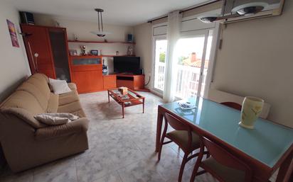 Sala d'estar de Pis en venda en Terrassa amb Aire condicionat, Forn i Balcó