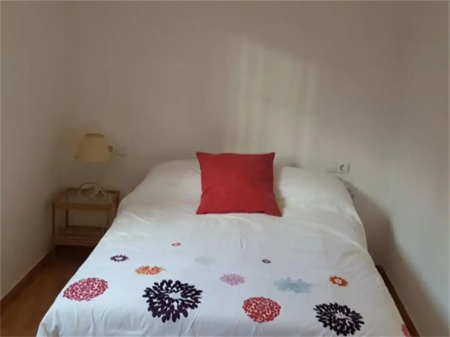 Habitación de Piso en venta en Moeche con Jardín privado, Trastero y Amueblado