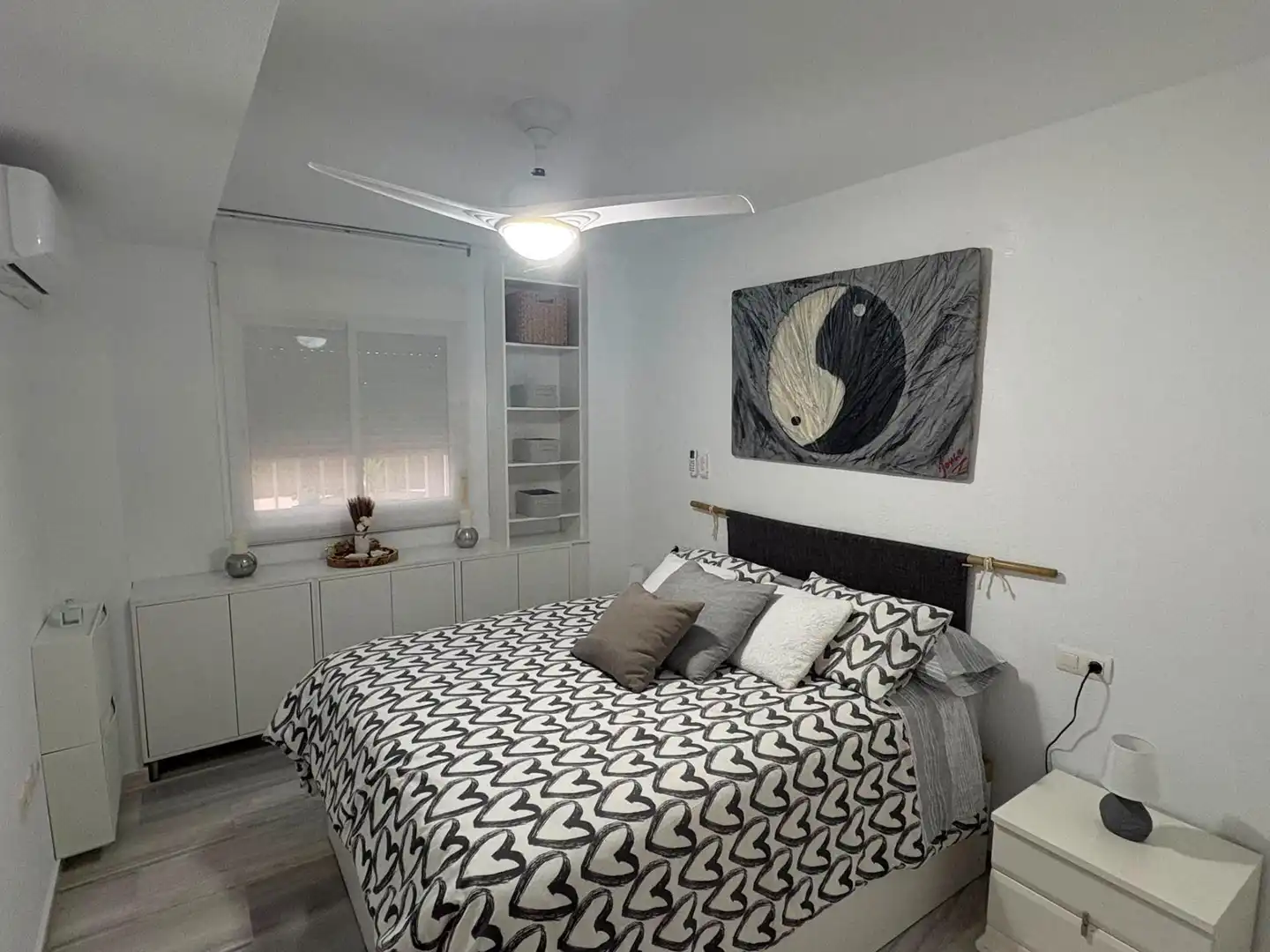 Bedroom of Flat for rent in Torremolinos