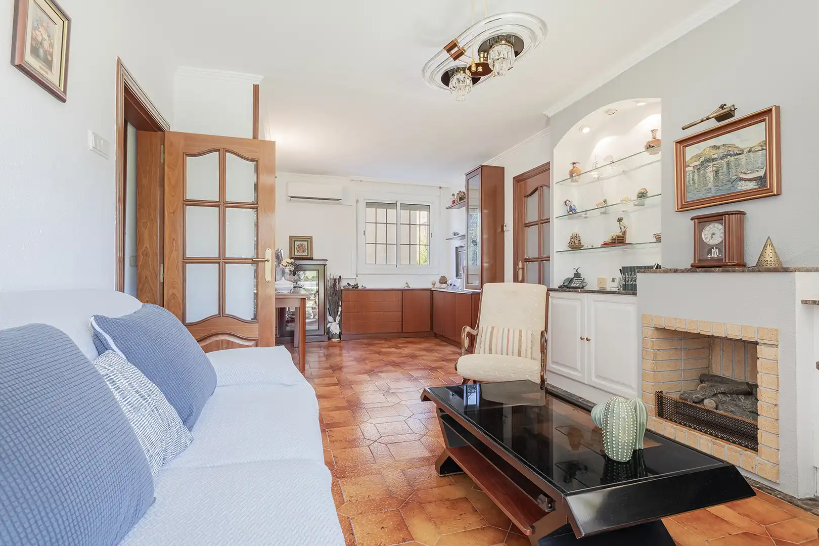 Sala de estar de Piso en venta en Barcelona con Aire acondicionado, Calefacción y Horno
