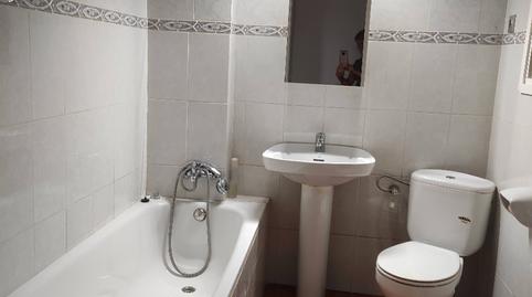 Foto 5 de Casa adosada para compartir en Vilallonga del Camp, Tarragona