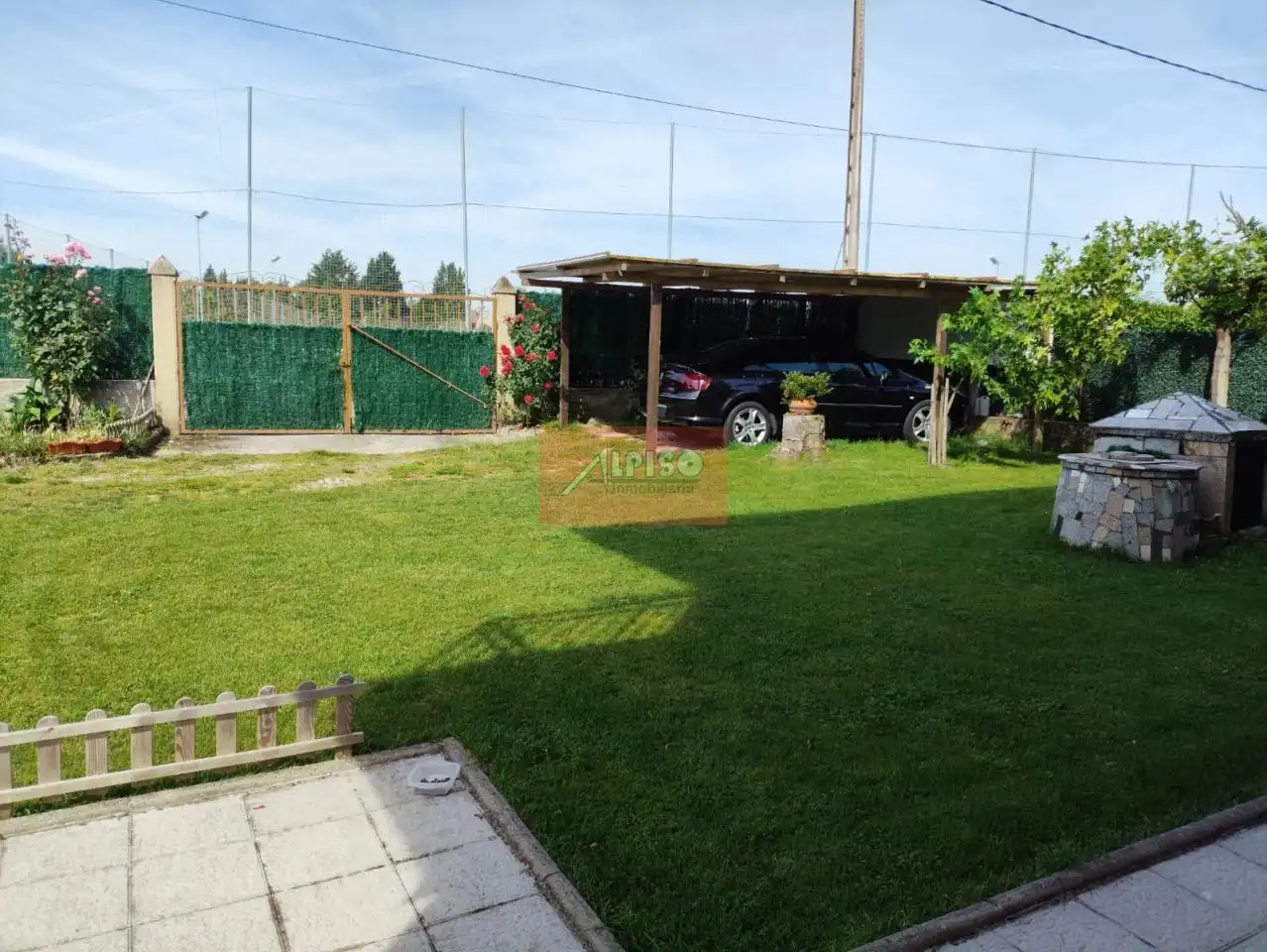 Jardí de Casa o xalet en venda en Ourense Capital  amb Calefacció, Jardí privat i Traster