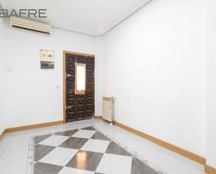 Flat for sale in  Madrid Capital  with Air Conditioner and Heating