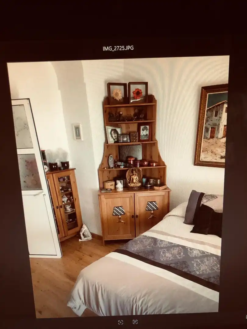 Dormitori de Casa o xalet en venda en Cambil amb Aire condicionat, Parquet i Balcó