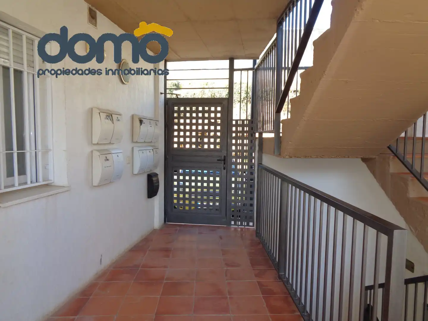 Terraza de Piso en venta en Albuñol con Aire acondicionado, Parquet y Terraza
