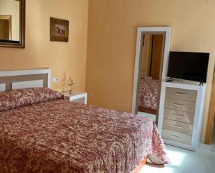 Bedroom of Flat for sale in La Carlota  with Air Conditioner, Terrace and Furnished