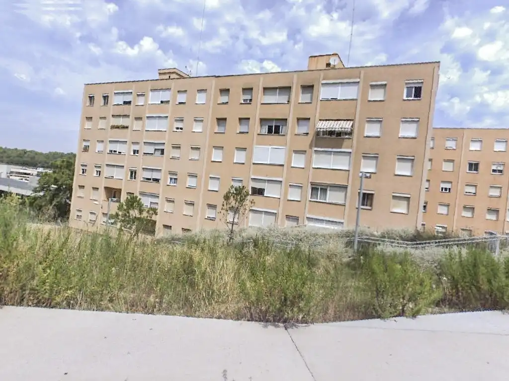 Piso con ascensor en venta en El Pinar, 11 11