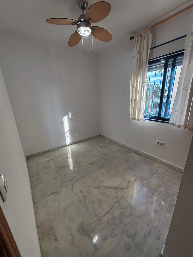 Home with terrace for sale in Estepona Pueblo, imagen 11