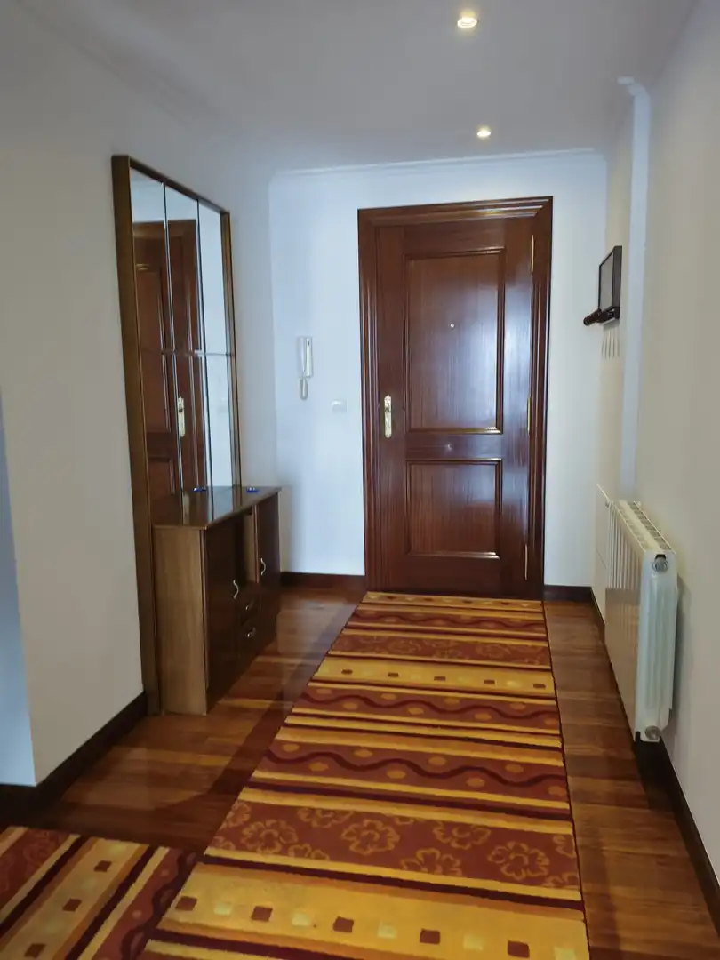 Wohnung zur Miete in Entrambasaguas mit Heizung, Privatgarten und Parkett