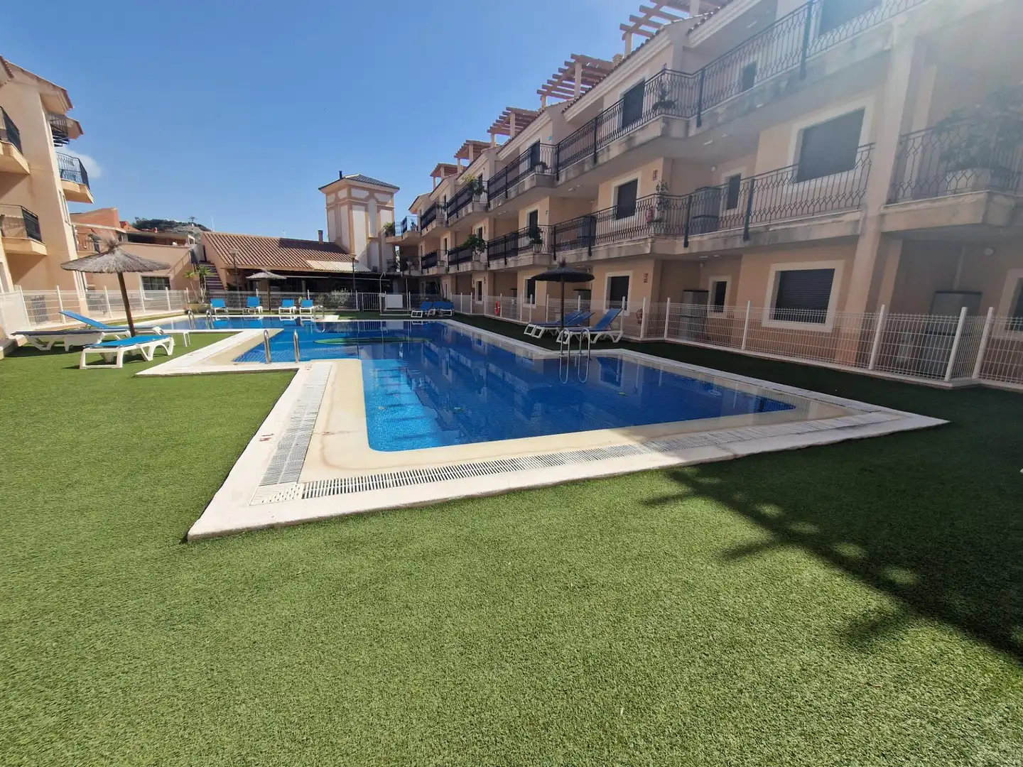 Piscina de Apartamento en venta en Águilas con Aire acondicionado, Jardín privado y Terraza