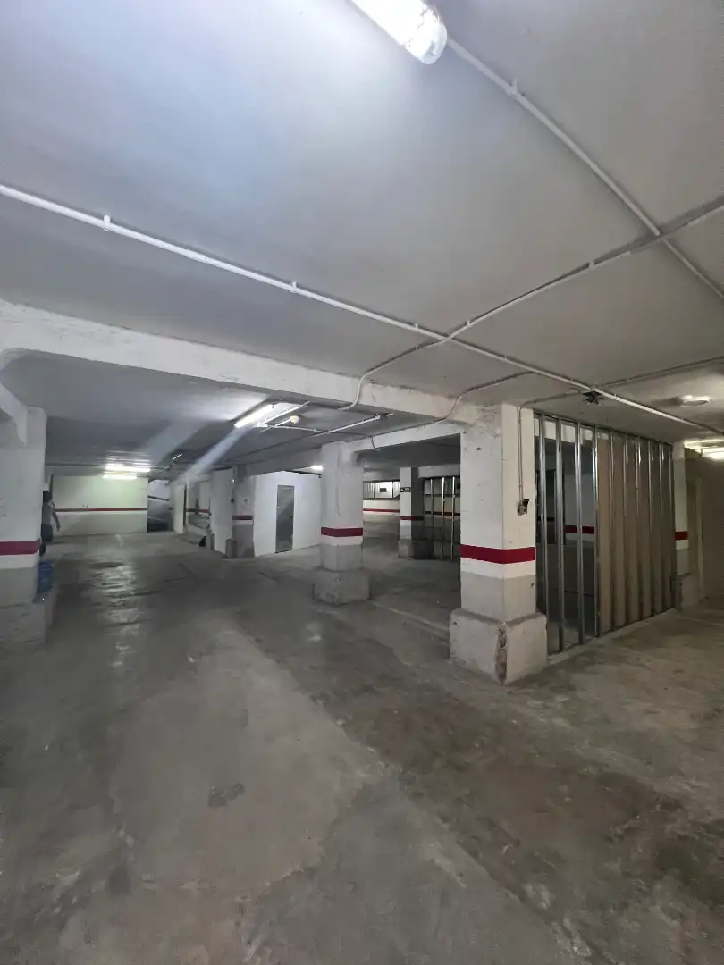 Parking de Trastero en venta en Centre
