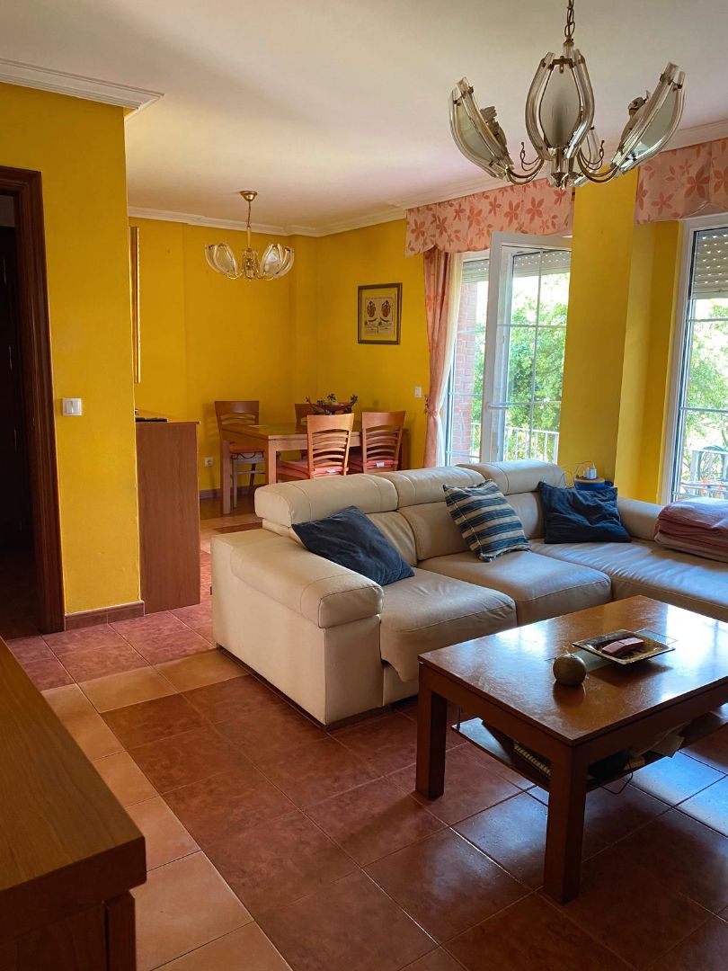 Living room of Single-family semi-detached for sale in Castro-Urdiales  with Heating, Private garden and Parquet flooring