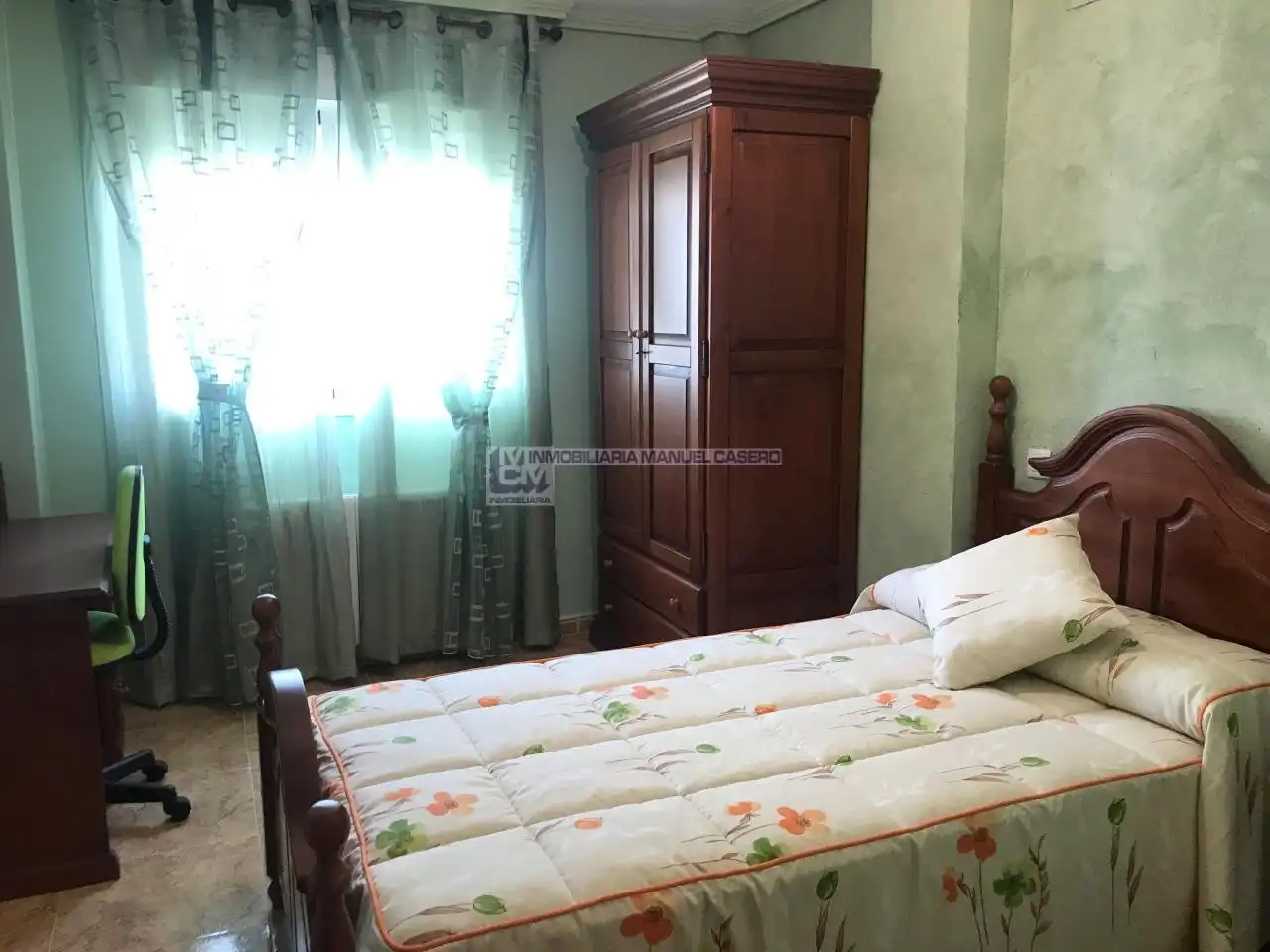 Bedroom of Flat for rent in Cáceres  with Heating, Terrace and Storage room