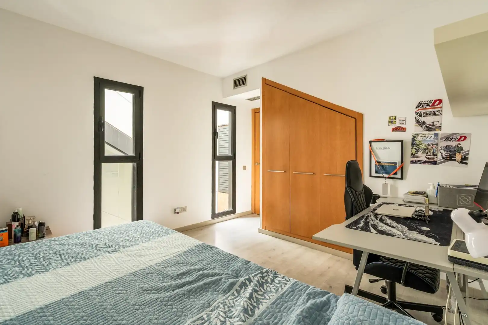 Dormitori de Pis en venda en Montcada i Reixac amb Parquet, Terrassa i Balcó