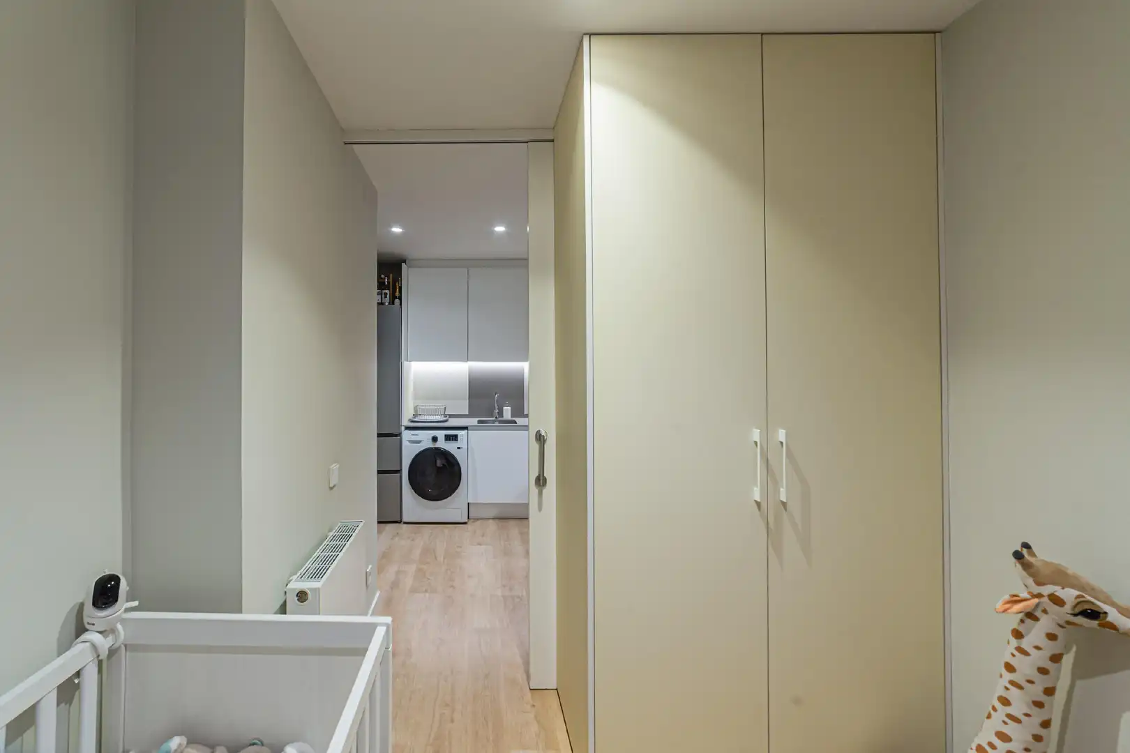 Wohnung zum Verkauf in Barcelona mit Klimaanlage, Heizung und Parkett