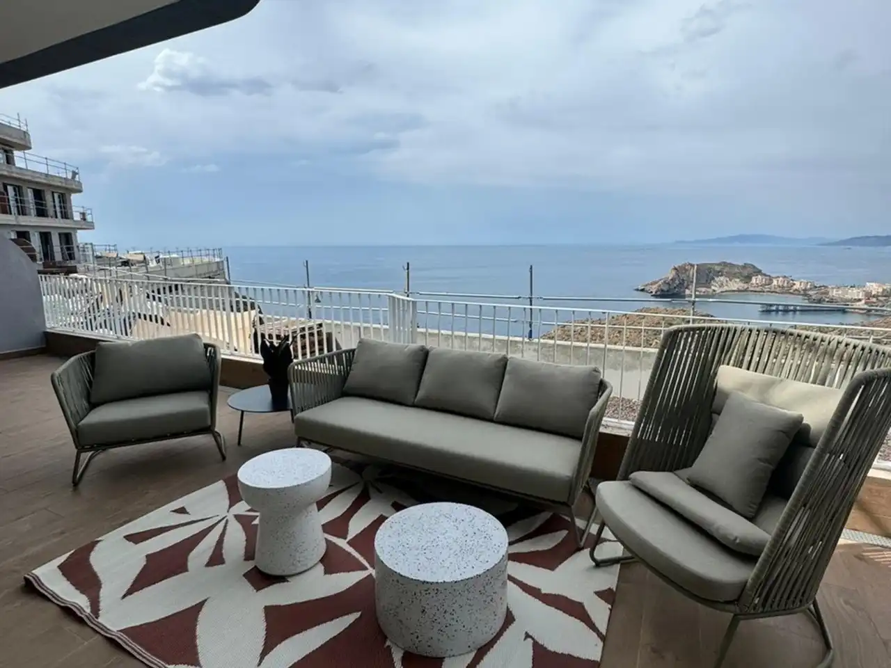 Apartamento con piscina en venta en Isla del Fraile, imagen 3