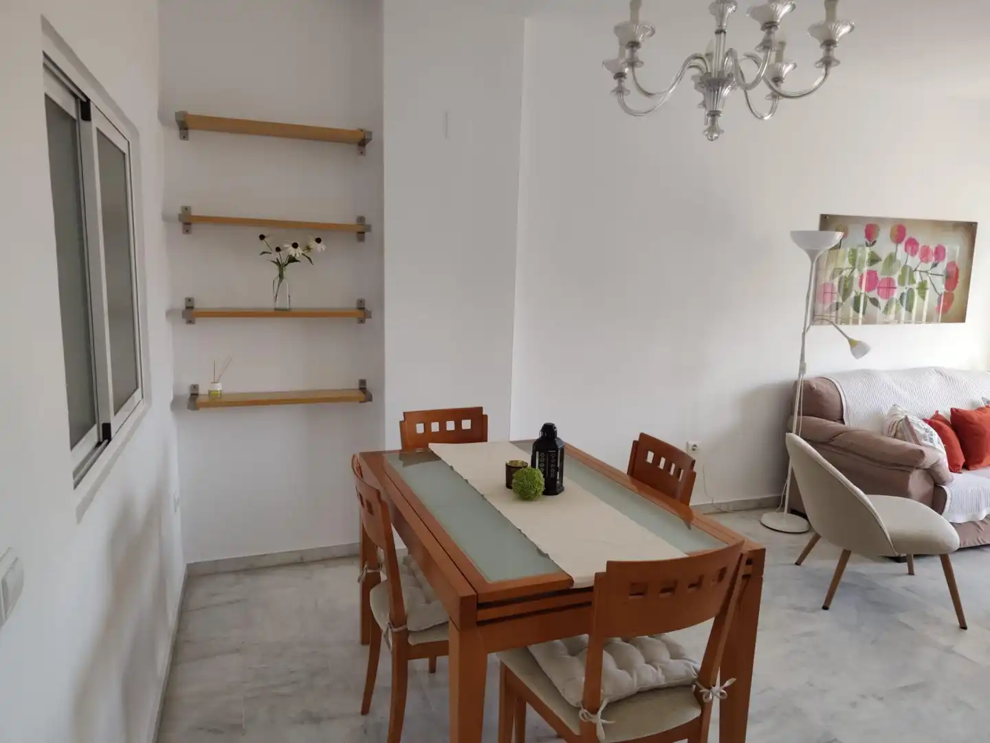 Dining room of Flat for rent in Sevilla  with Air Conditioner, Terrace and Furnished