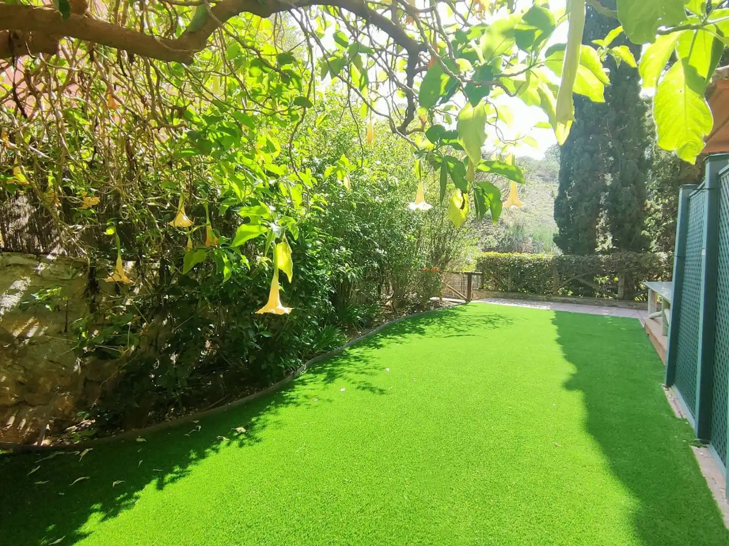 Jardí de Casa adosada de lloguer en Marbella amb Terrassa