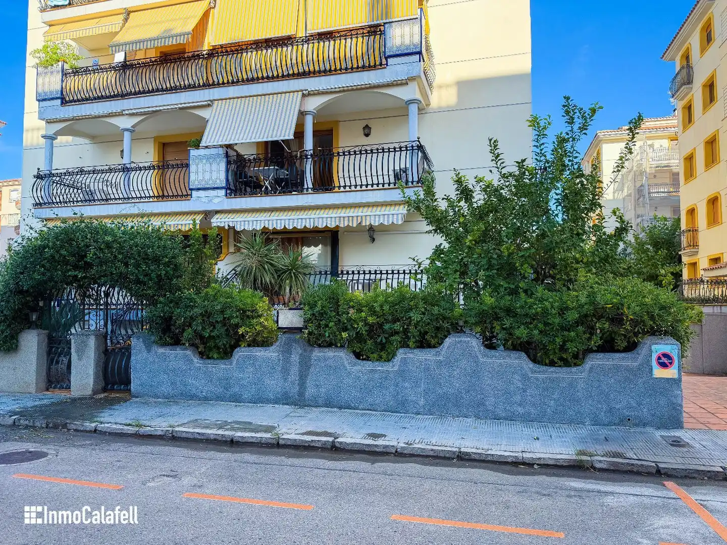 Exterior view of Flat for sale in L'Estany