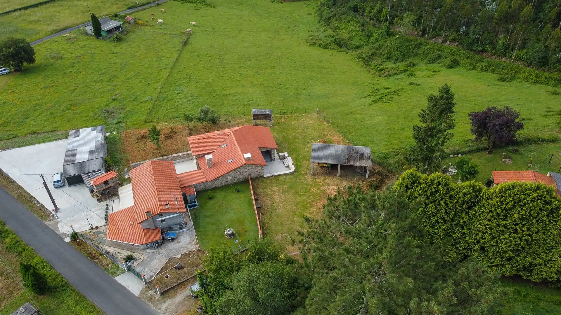 Flat for sale in Sedes - Pedroso - Doso