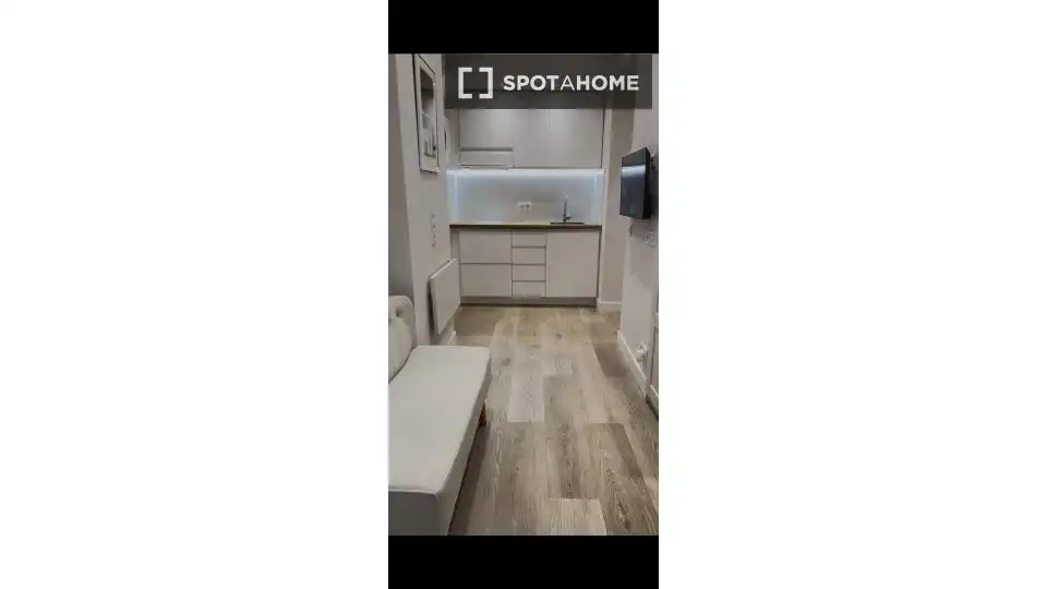 Habitación de Piso de alquiler en Barcelona con Aire acondicionado, Calefacción y Amueblado